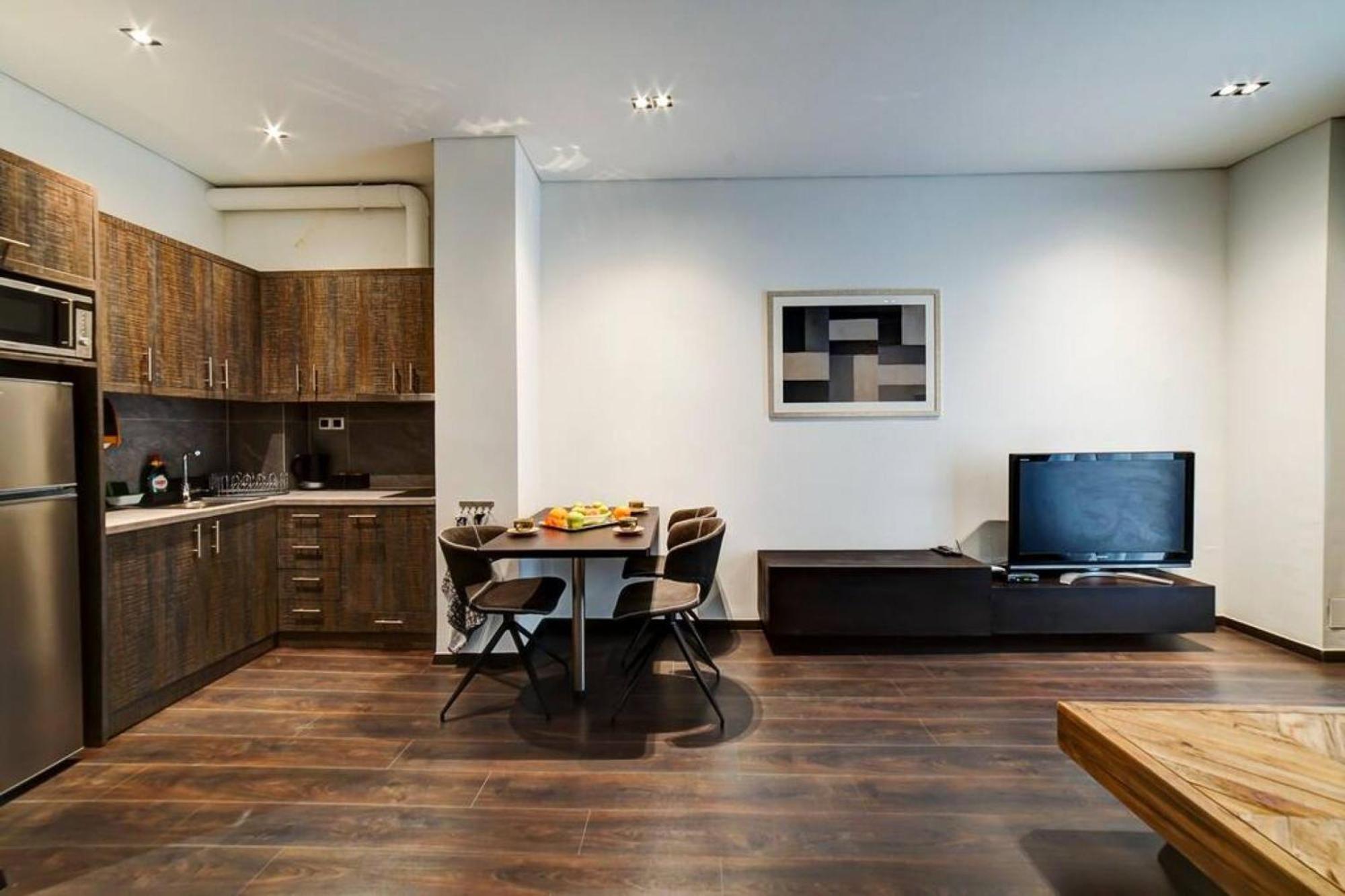 Classy And Stylish Apartment Next To Hilton Atenas Exterior foto